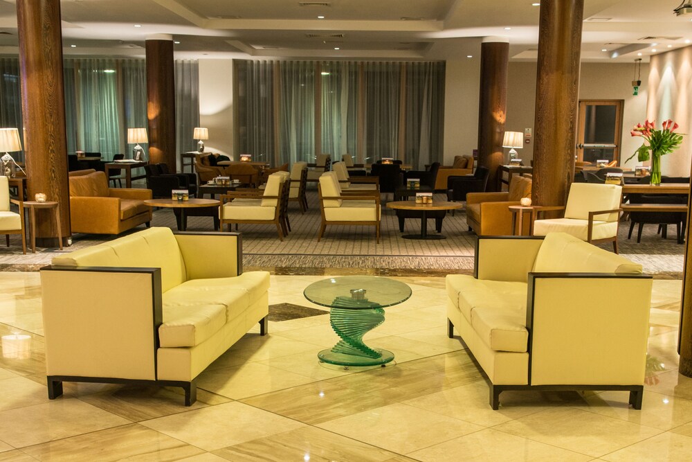 Hotel Lounge