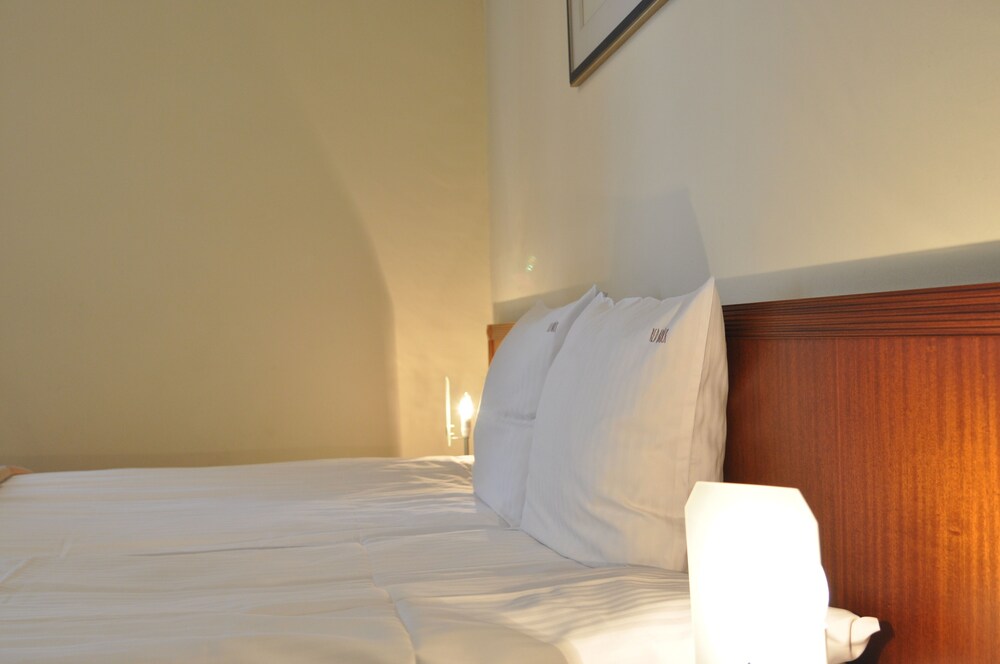 Standard Apartment - Guestroom
