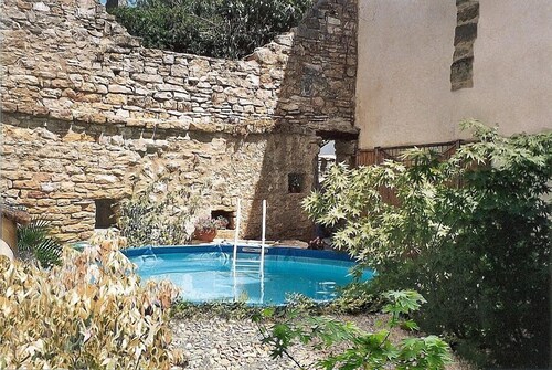 Maison de Village Bijou Avec Piscine chauffée Dans Tranquil Courtyard Gardens