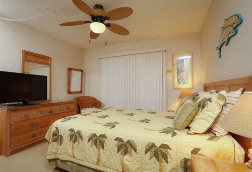 Large Screened Porch, Professional Cleaning, Wifi: SPECIAL Aug & Sep 1000/week