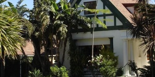 King George's Guest House