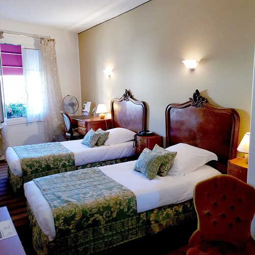 Hostellerie du Grand Sully