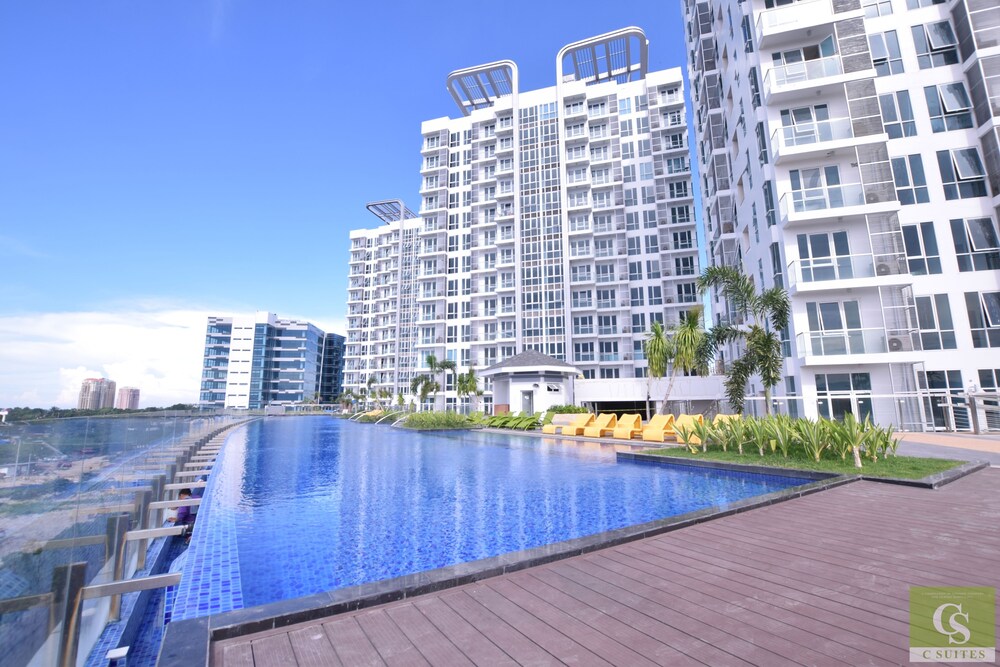Infinity Pool