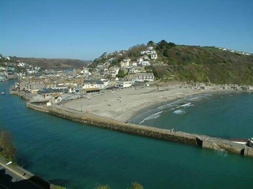 Superb sea views and great location