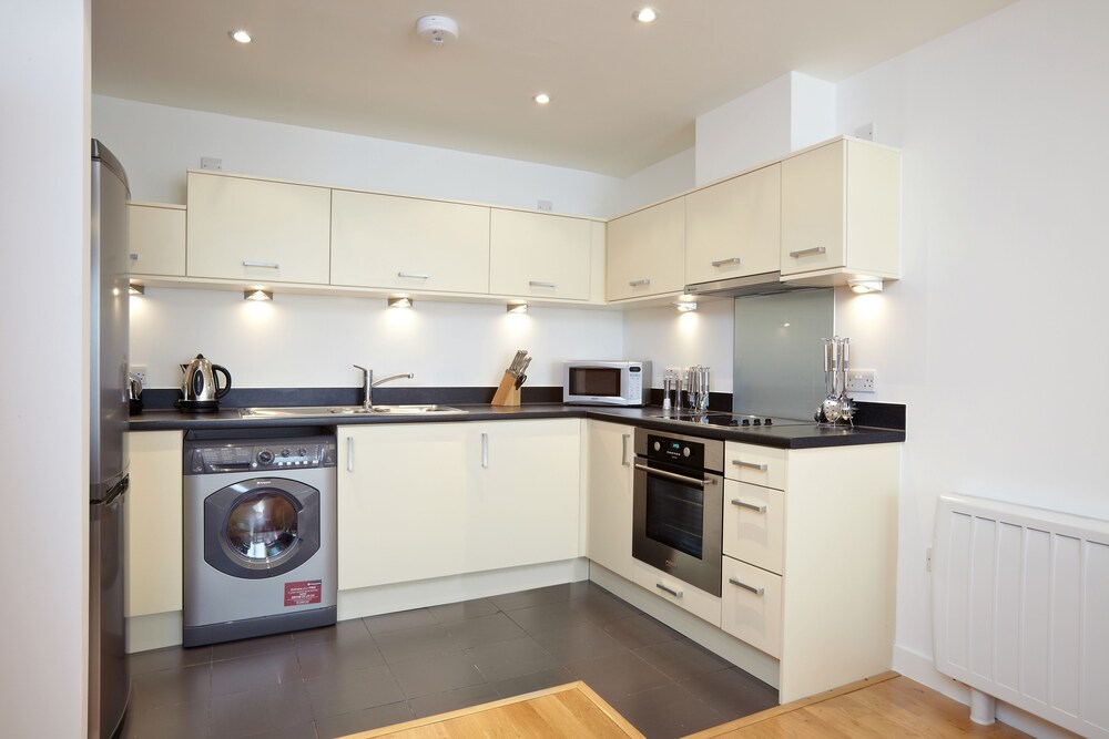 Cuisine dans la chambre (Appartement, 2 chambres)