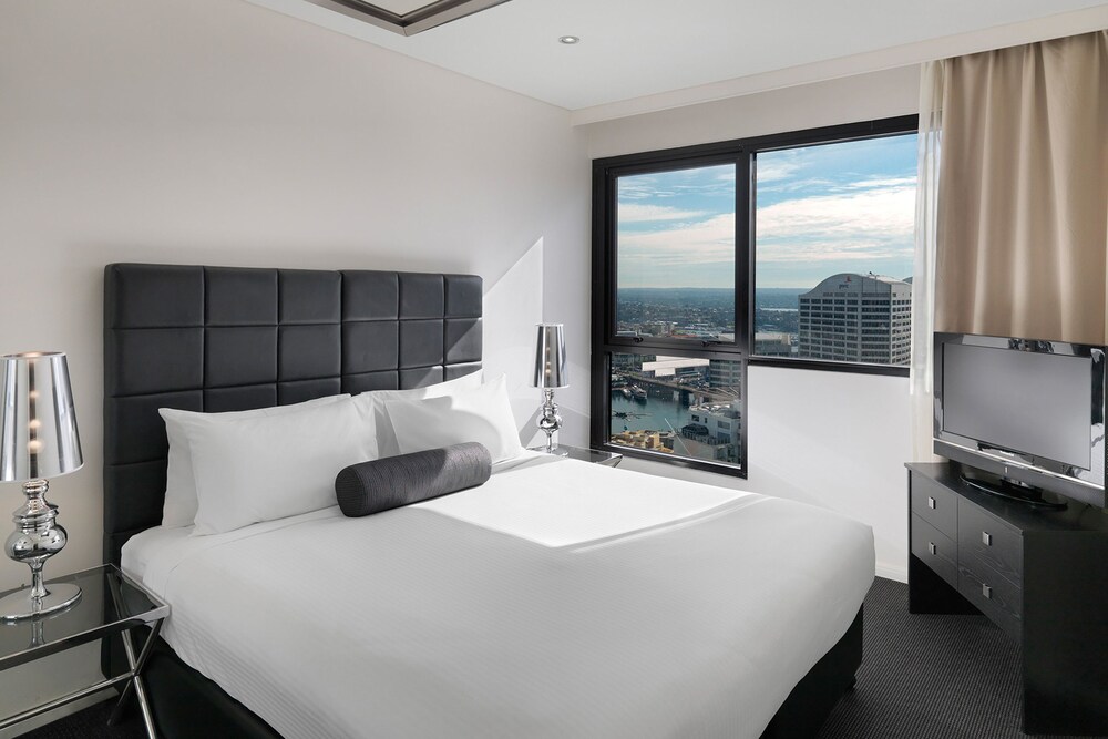 Two Bedroom Darling Suite - Guestroom