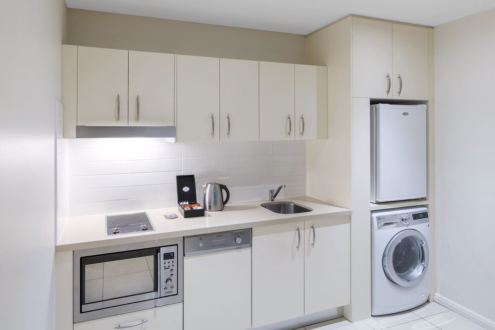 Studio Suite - In-Room Kitchen