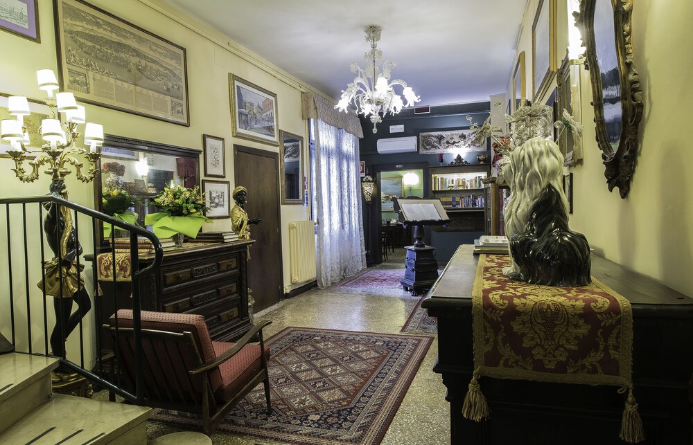 Salottino della hall