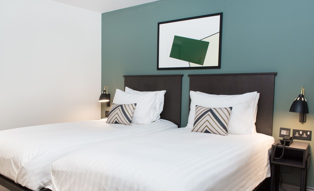 Studio Suite, 2 Single Beds - Guestroom