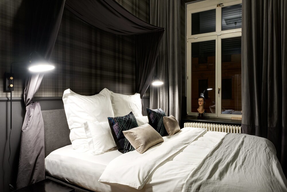Zimmer (Apartment, 3 Schlafzimmer (CORA C - Tschaikowskistraße 19))