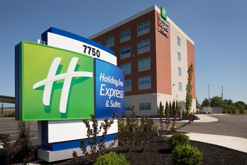 Holiday Inn Express & Suites-Cincinnati North - Liberty Way