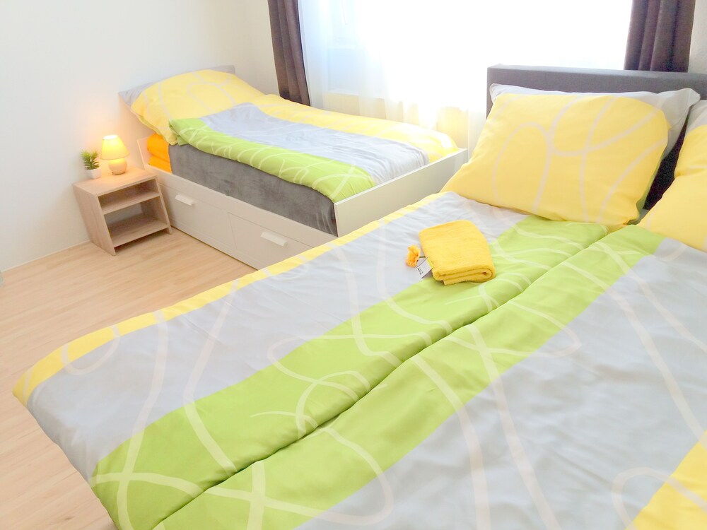 Zimmer (Studio-Apartment-22m2-101-102-103)