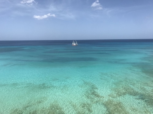 Private steps down to the beach with stunning ocean views