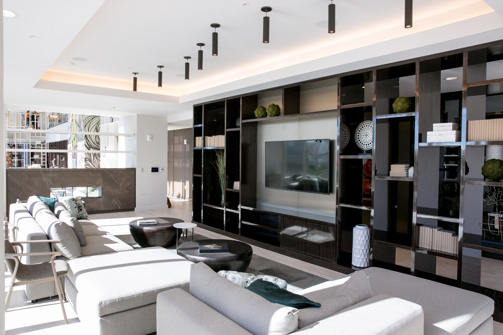 Executive Lounge