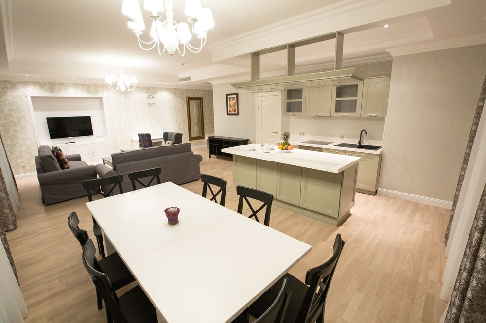 Apartment (Monte Carlo) - Living Room