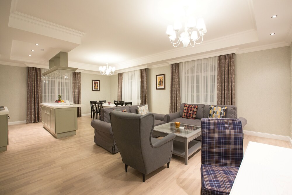 Apartment (Monte Carlo) - Living Room