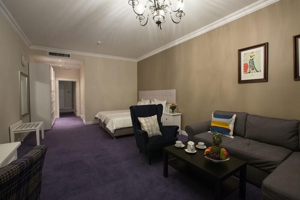 Standard Double or Twin Room - Guestroom