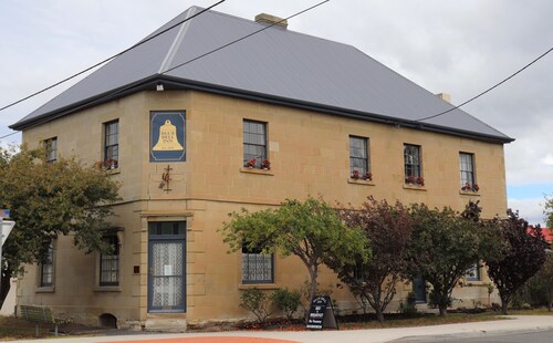 Blue Bell Inn