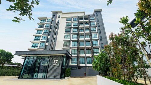 B2 Mae Sot Premier Hotel