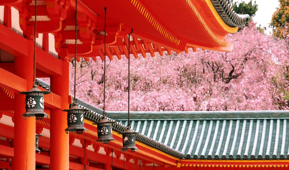 ホテルの外観 (正面)
