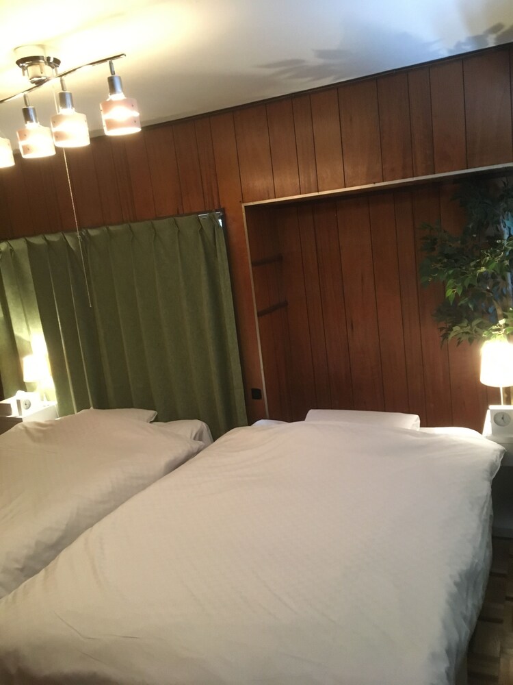 客室 (一棟貸し)