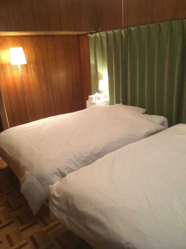 客室 (一棟貸し)