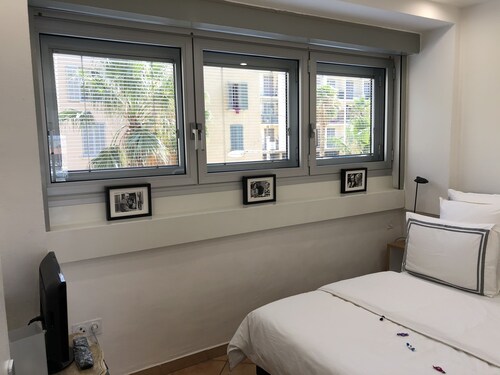 LOGEMENT T2 COSY VUE SUR MER