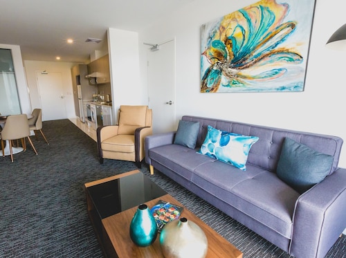 Adelaide Dress Circle Apartments - Kent Town