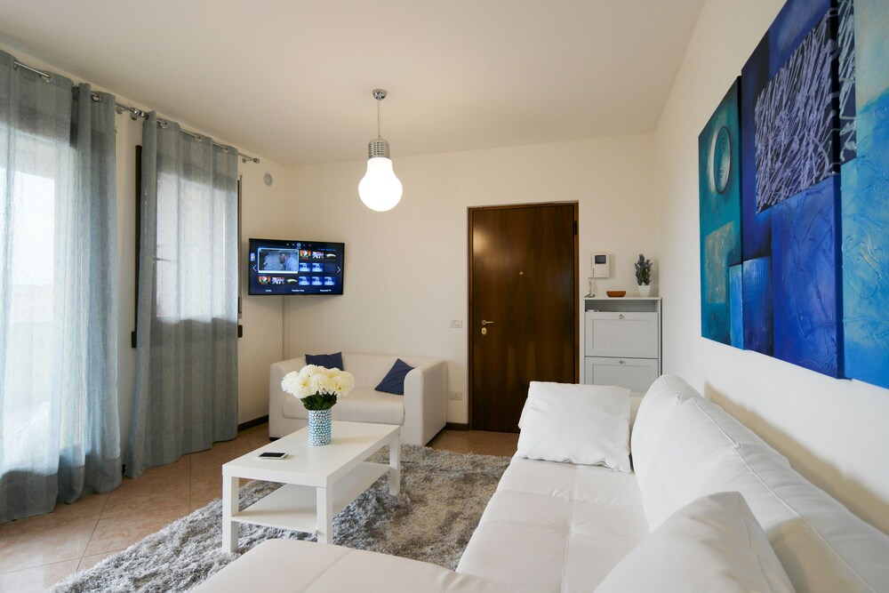 Apartment, 2 Bedrooms, Terrace - Featured Image