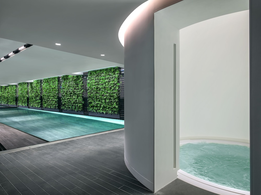 Indoor/Outdoor Pool