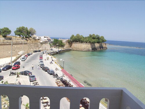 Argo Beach