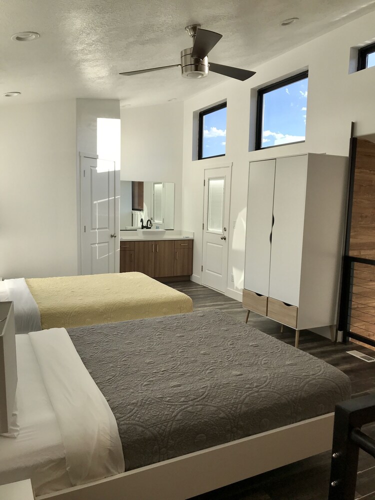 Luxury House, 2 Bedrooms, Mountain View - Room