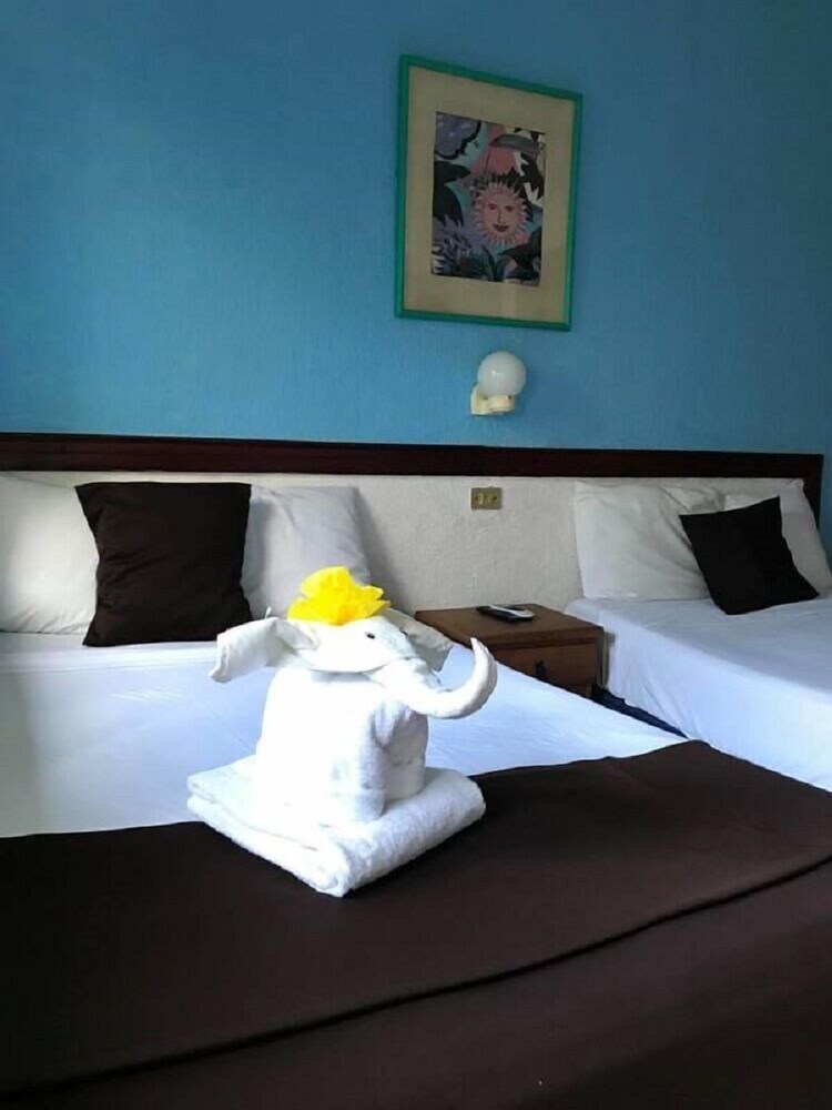 Guestroom