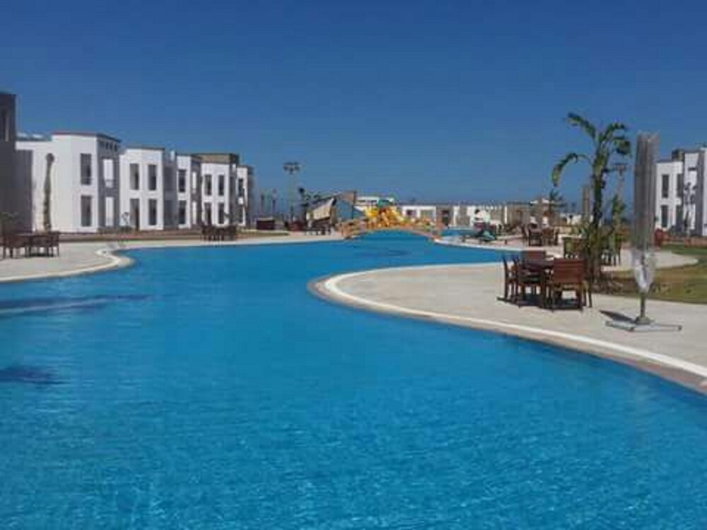 Piscina all'aperto