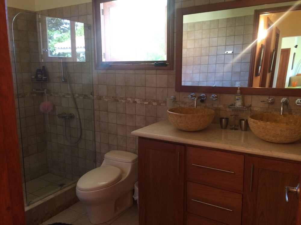 Villa - Bathroom