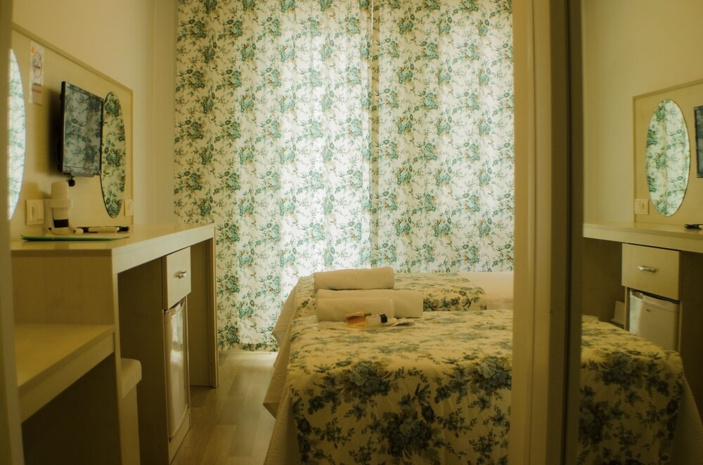 Guestroom View