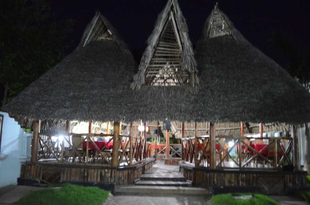 Hotel Bar