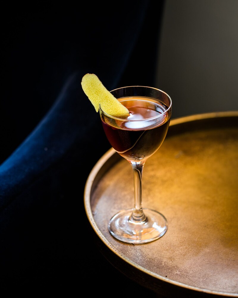 Hotel Bar