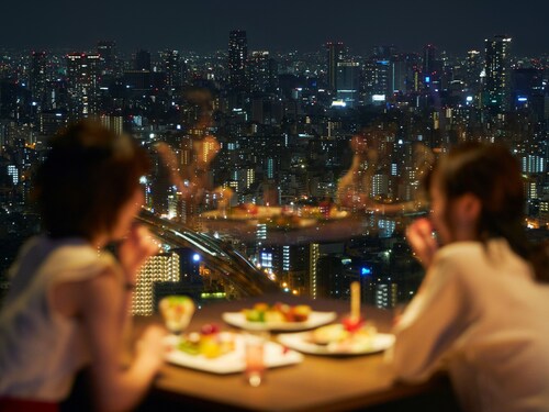 ART HOTEL Osaka Bay Tower