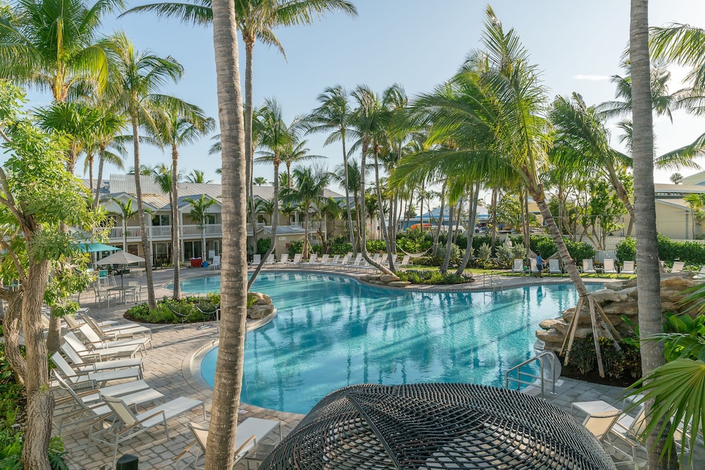 Outdoor pool, Havana Cabana at Key West