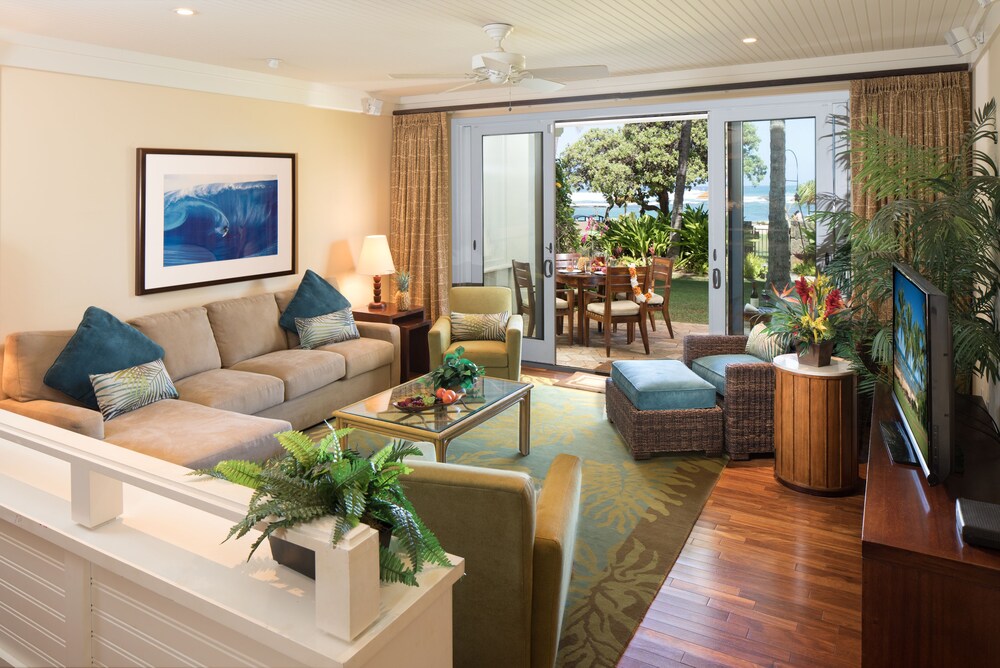 Luxury Villa, 3 Bedrooms, Kitchen, Beach View (Villa 103) - Living Area