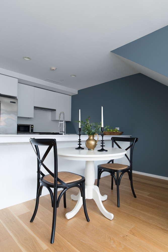 Deluxe Apartment, 1 Bedroom - In-Room Dining