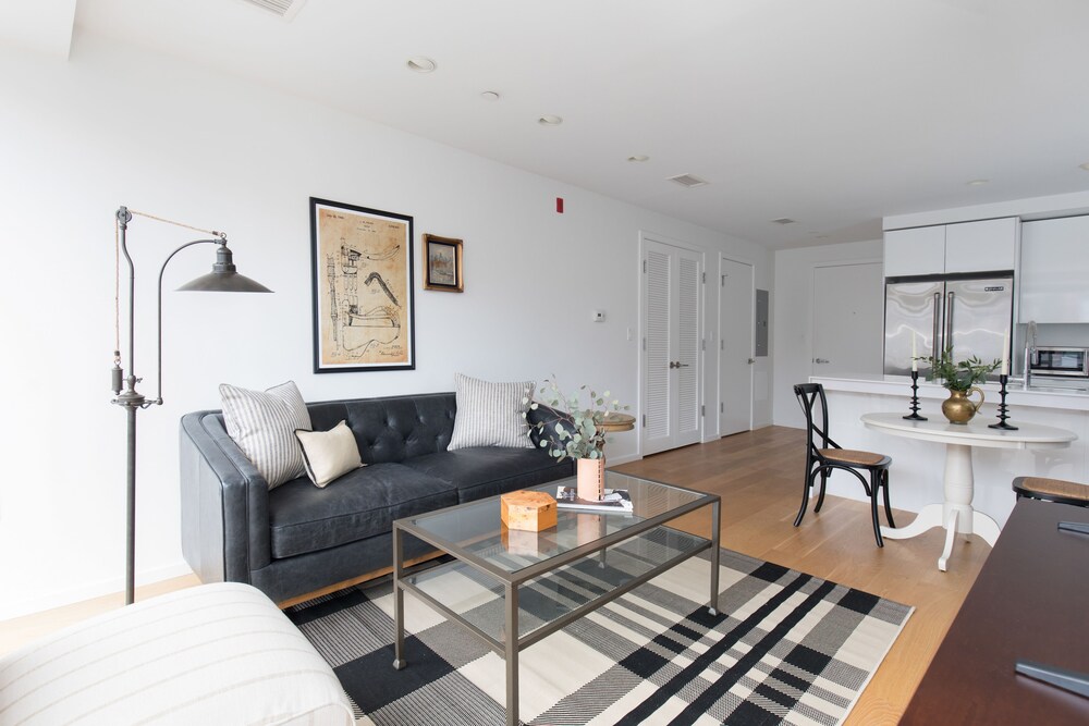 Deluxe Apartment, 1 Bedroom - Living Area