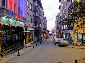 Kadikoy Port Hotel