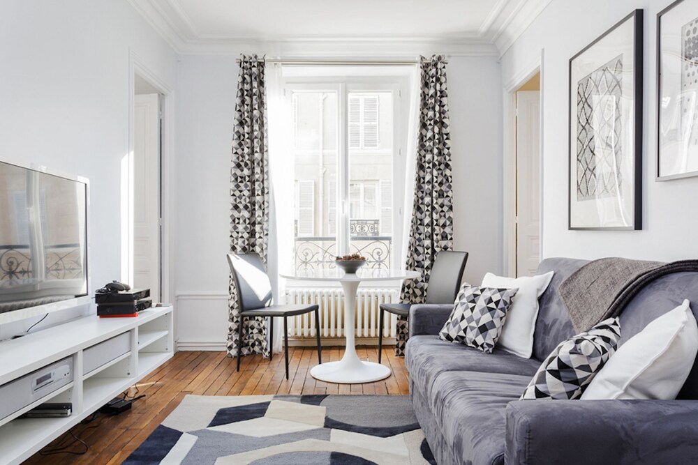 Apartment, 2 Bedrooms - Featured Image