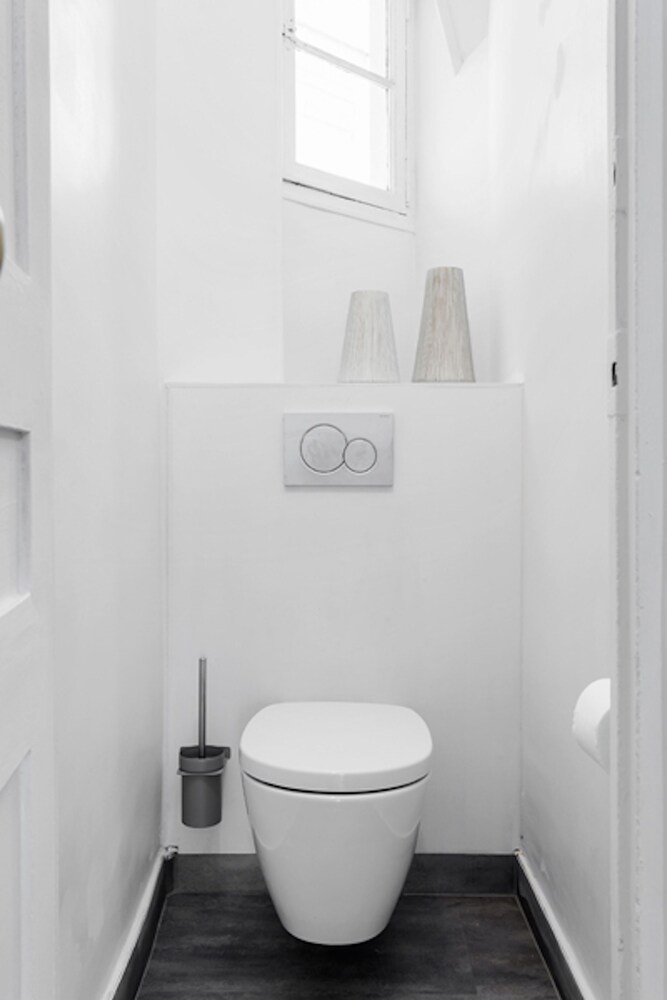 Apartment, 2 Bedrooms - Bathroom