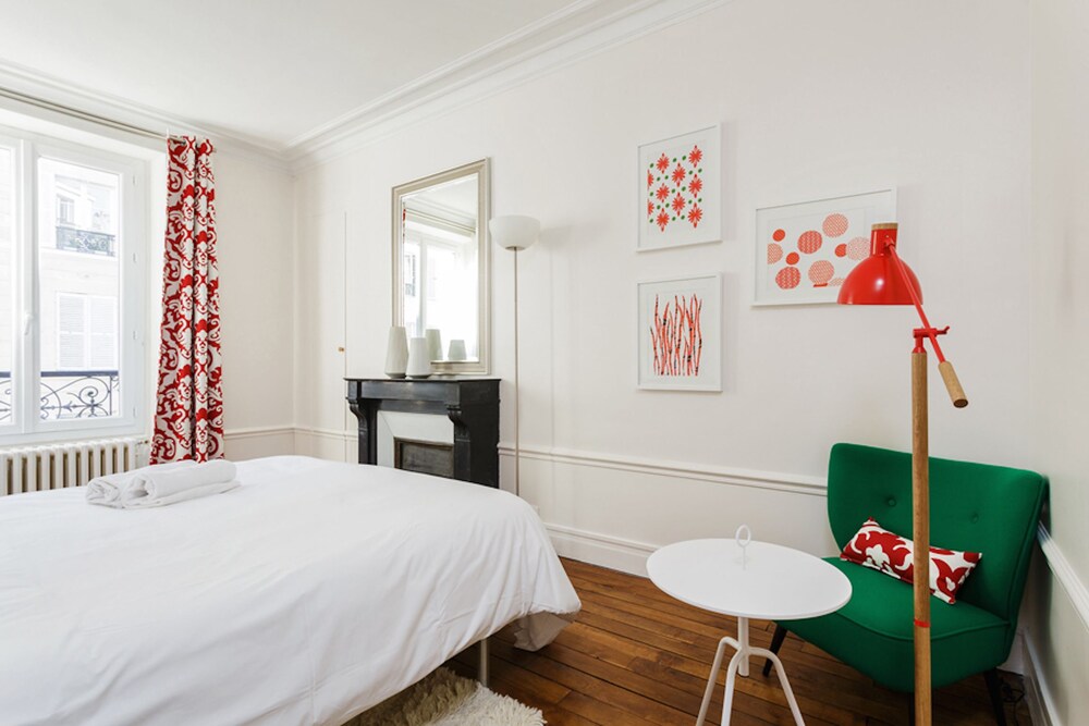 Apartment, 2 Bedrooms - Guestroom