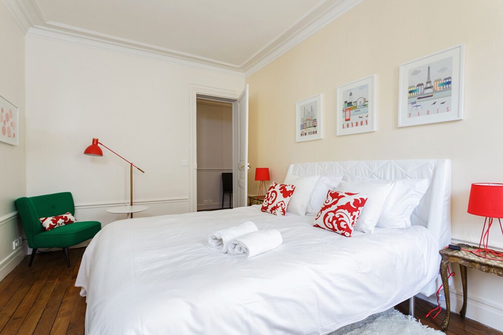Apartment, 2 Bedrooms - Guestroom