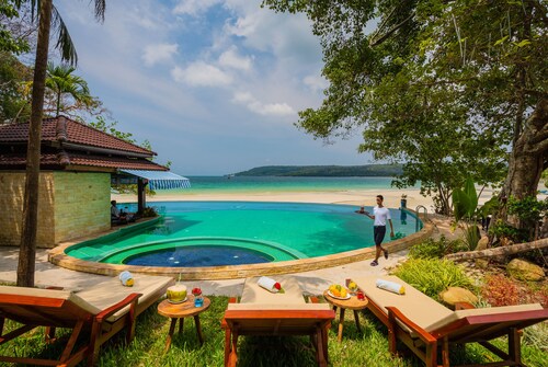 Koh Rong Hill Beach Resort