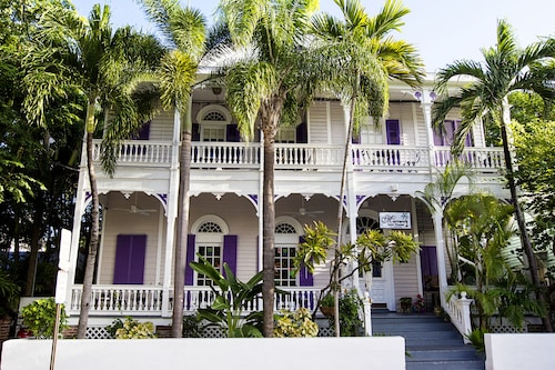 Marrero's Guest Mansion